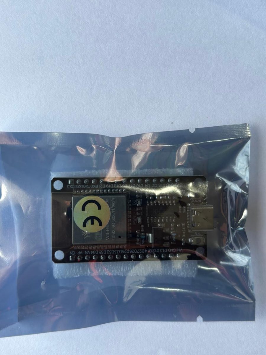 Vista 2 de ESP32-WROOM devKit v1